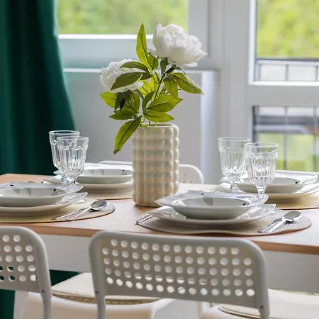 Apartment Bright Apartament Wola Ideal For Remote Work By Renters Warsaw